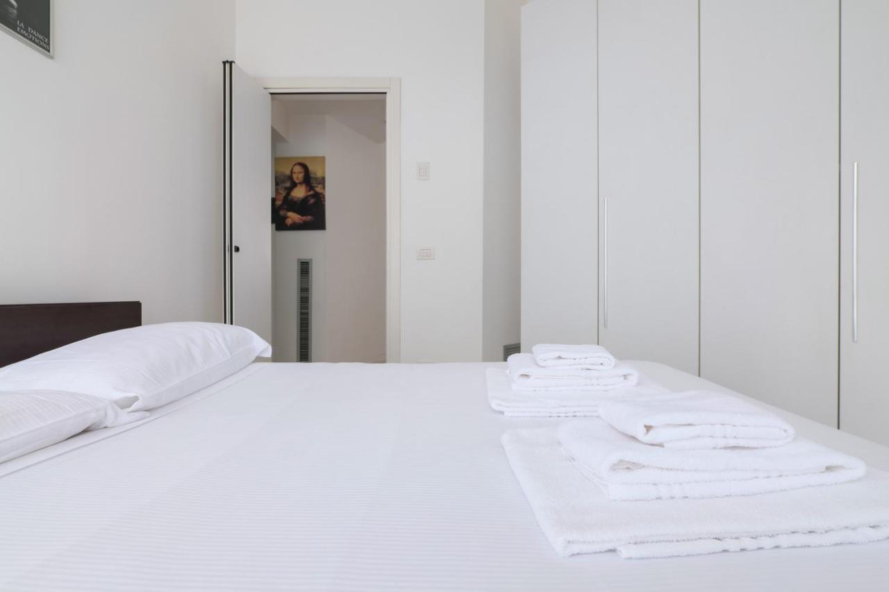Prestige Boutique Homes - Duomo 1 米兰 外观 照片