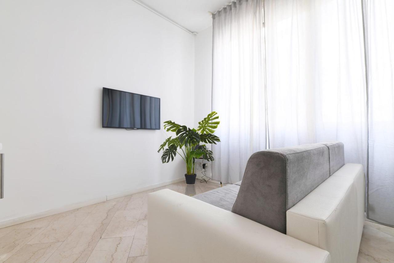 Prestige Boutique Homes - Duomo 1 米兰 外观 照片