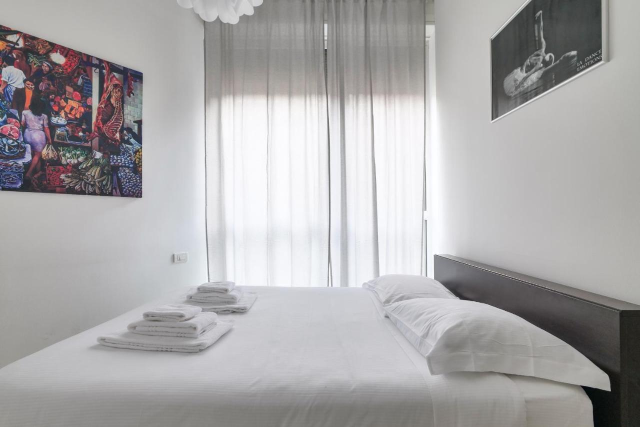 Prestige Boutique Homes - Duomo 1 米兰 外观 照片