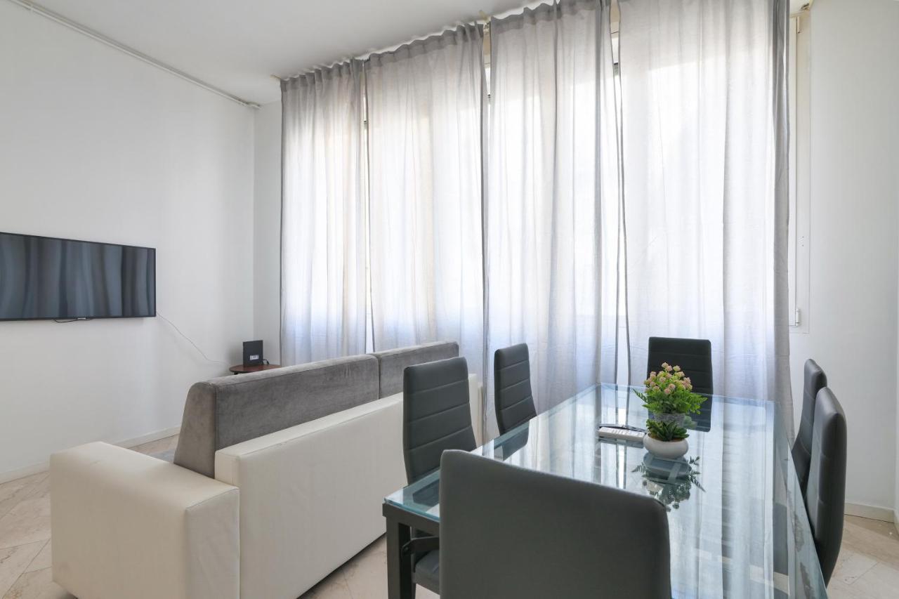 Prestige Boutique Homes - Duomo 1 米兰 外观 照片