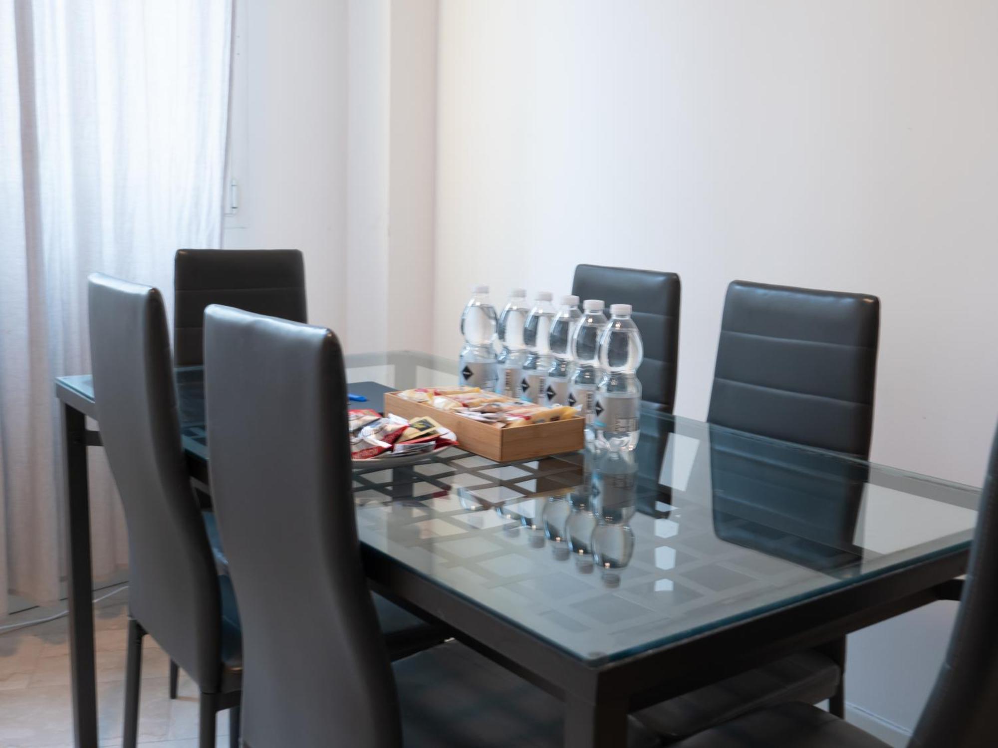Prestige Boutique Homes - Duomo 1 米兰 外观 照片